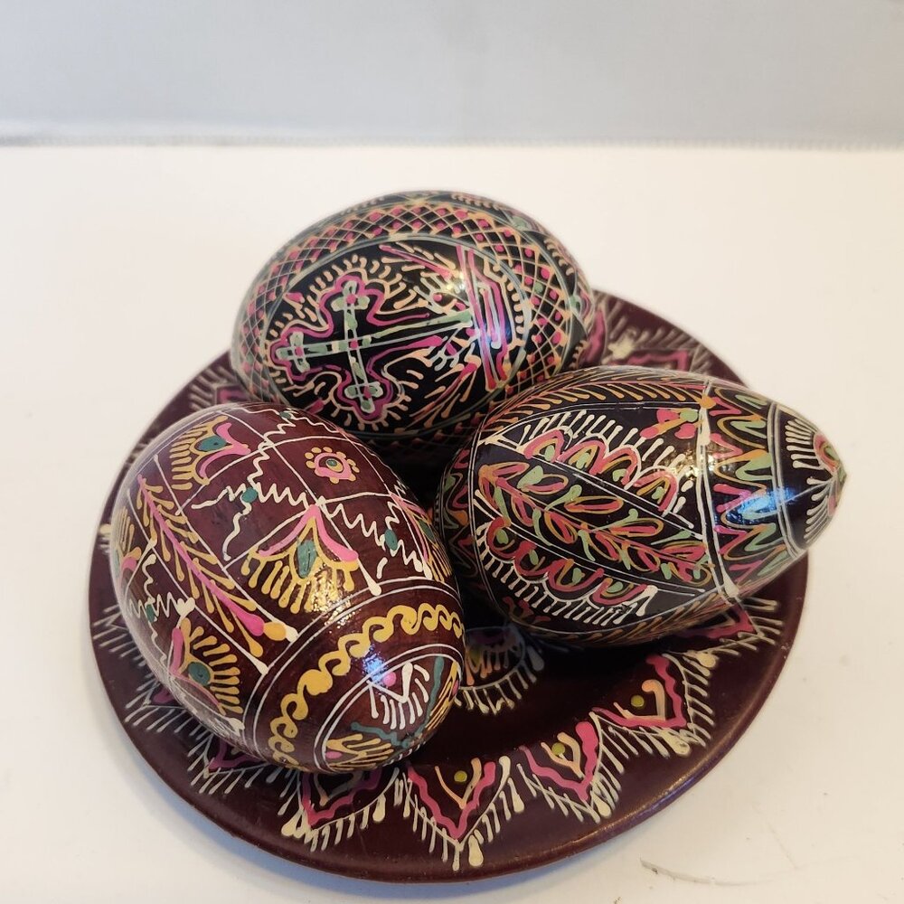 Handcrafted Ukrainian Pysanky Eggs W/Intricate Designs On Decorative Plate READ